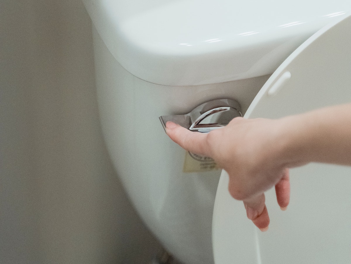 Kitchen Tap Runs When Toilet Flushed